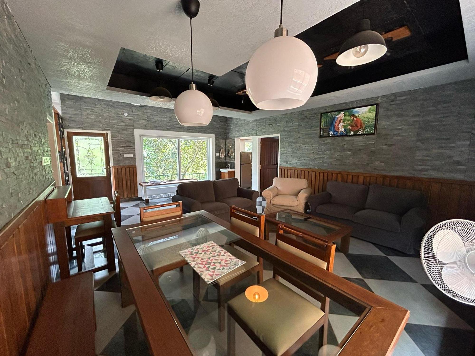 Kv By Halcyon Traveltech Apartman Anachal Kültér fotó