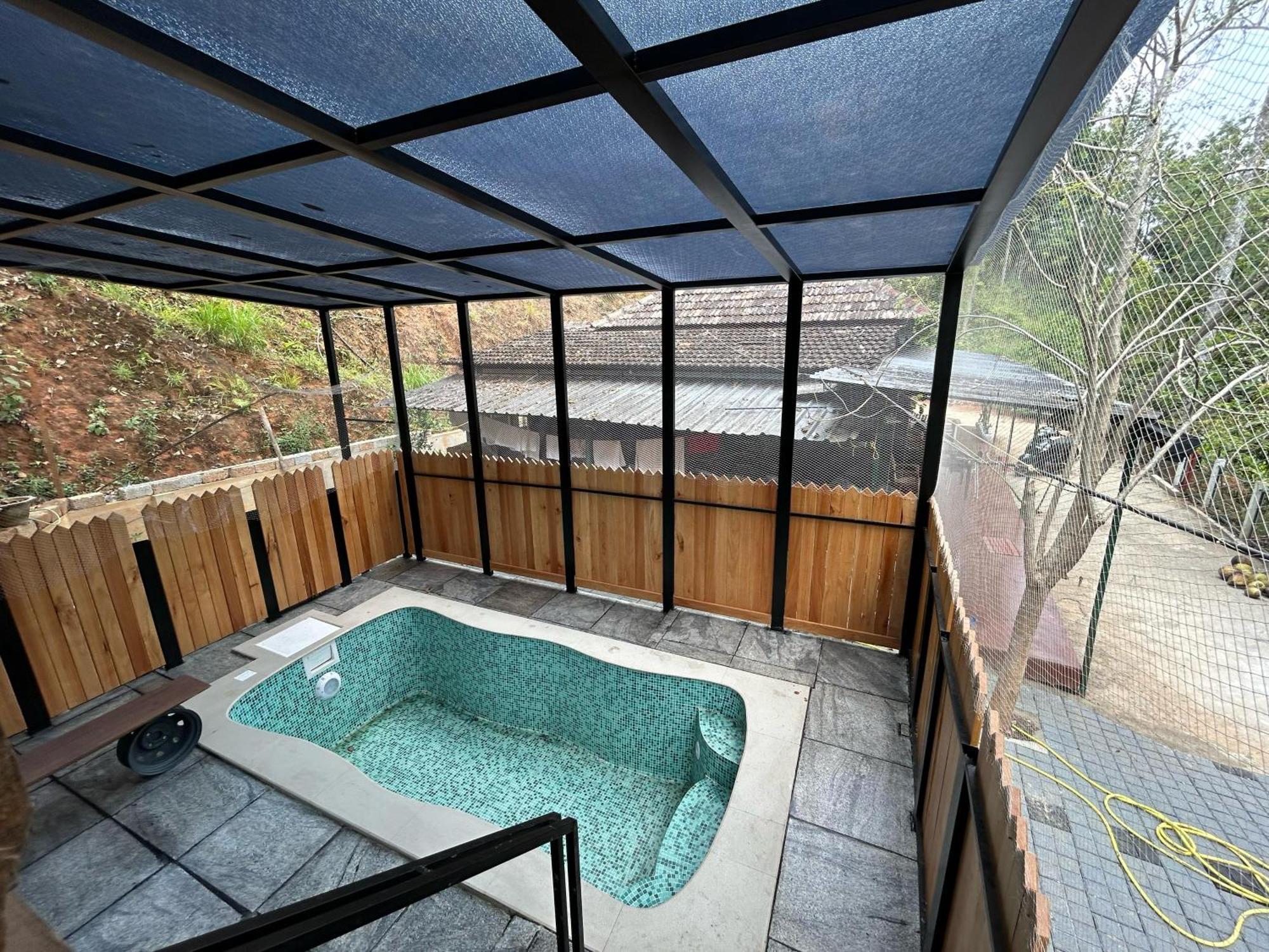 Kv By Halcyon Traveltech Apartman Anachal Kültér fotó